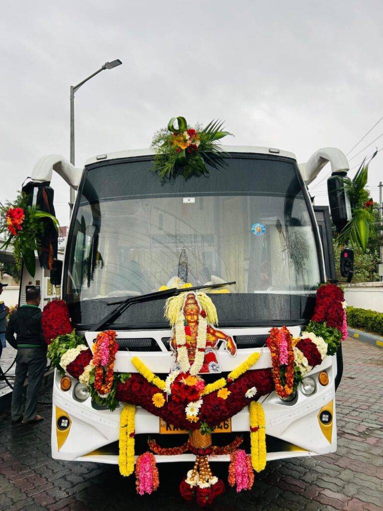 Select Hire 25 Seater Minibus Bangalore Karnataka – Book Now Hire 25 Seater Minibus Bangalore Karnataka – Book Now